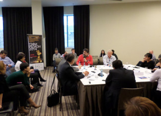 Сжимаем приз и плачем