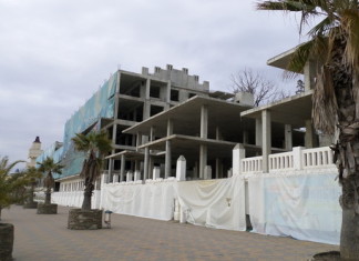 Владельцы кафе «Хо» сказали «хо-хо»