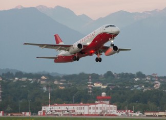 Первый регулярный рейс самолета Сухой Суперджет в Сочи