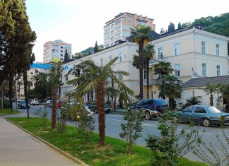 Хостинские посиделки с мэром Сочи