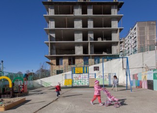 Краевой суд отложил заседание по делу о самострое на Малом Ахуне