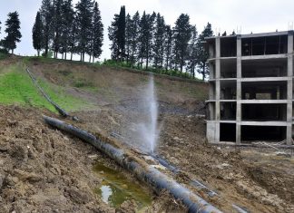 На Медовой очередная авария. Тысячи жителей Сочи снова без воды