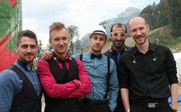 Выиграть «Грэмми», завоевать мир и получить миллион долларов