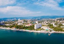 Сочи стал лидером по бронированиям на «бархатный сезон»