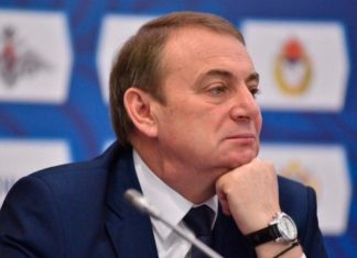 В мэрии попытались оправдать выступление Пахомова