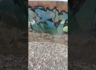 В Адлере произошел выброс в море зловонных стоков