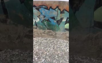 В Адлере произошел выброс в море зловонных стоков